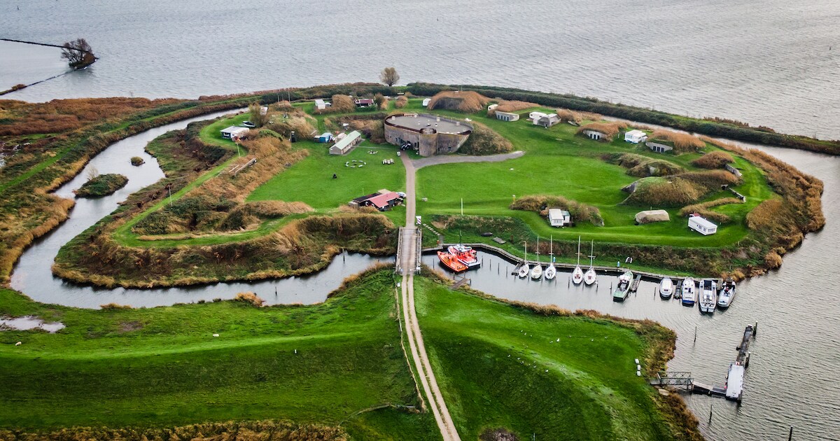 Expeditie Numansdorp: wandelroute langs Zuiderwaterlinie | Regio | BN ...