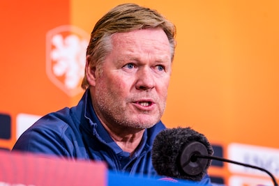 LIVE persconferentie | Ronald Koeman: ‘Naast Valente nog twee spelers die aardig op weg zijn’