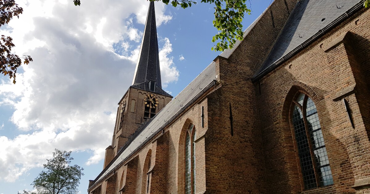 Muzikale start van het jaar: 'Bach bij kaarslicht' in Laurentiuskerk in Mijnsheerenland | Hoeksche W