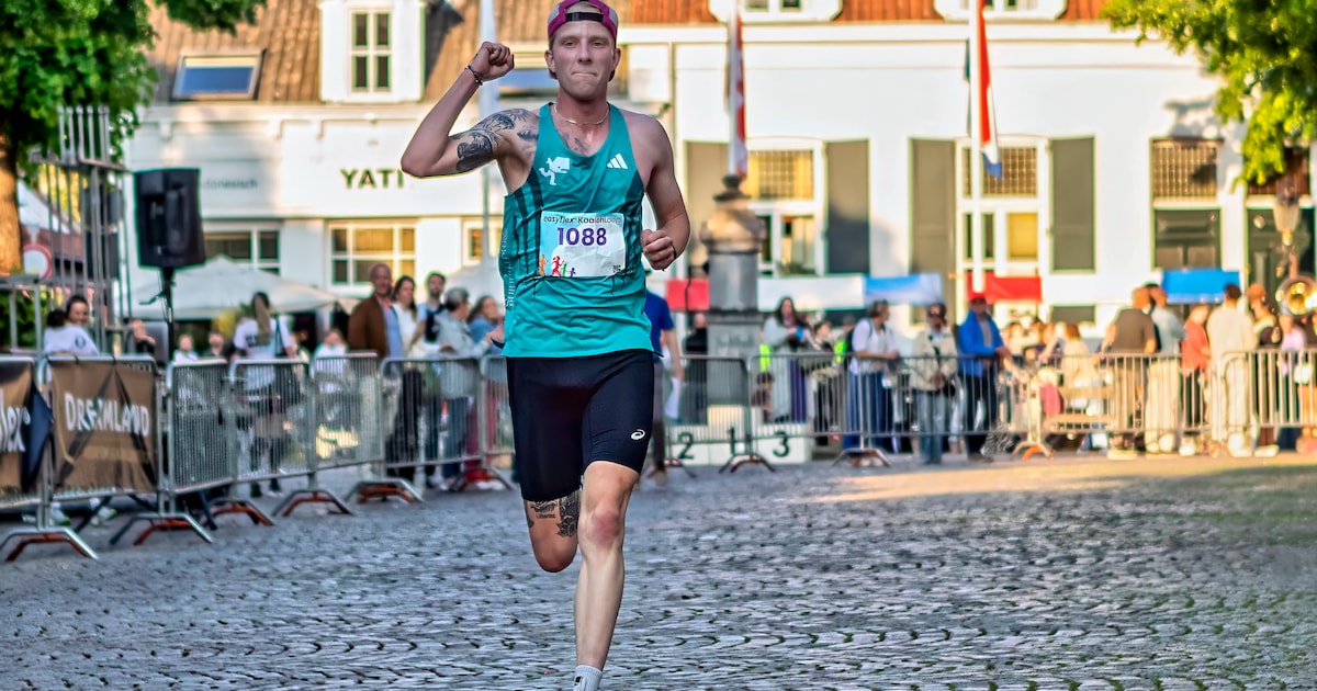 Vader ‘schiet’ zoon Sven van der Pas naar zege in Kaaienloop: ‘De marathon van Valencia ging al heel