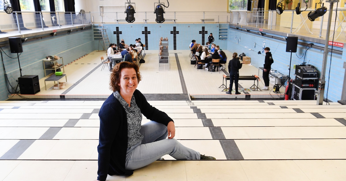 ‘Lege’ zwembad De Blikken blijft voorlopig cultuurtempel: BOCK hangt de ...