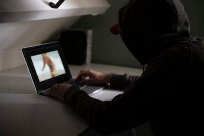 Misbruik­por­no­si­te Motherless.com weer in de lucht, draait op servers in Steenbergen
