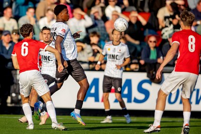 Promovendus Excelsior komt op voorsprong tegen Jong AZ, periodetitel ligt voor het oprapen