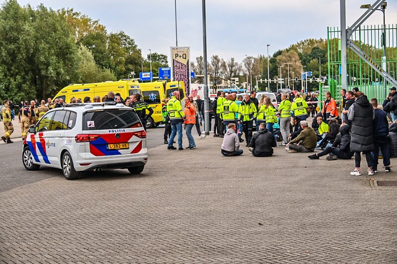 De hulpdiensten waren massaal aanwezig.