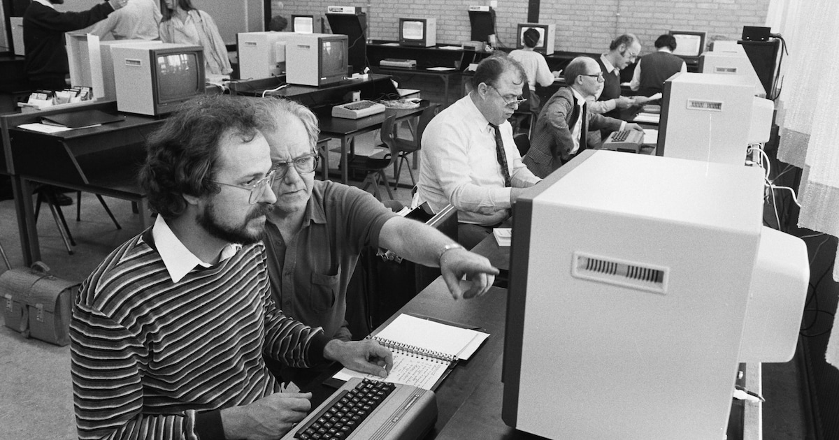 Wie krijgt hier computerles in 1984? Weet jij het? | Breda | BN DeStem.nl