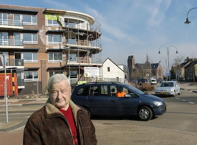 Markante Oosterhouter Henk van Bijnen (84) overleden: ‘Status interesseerde hem geen zak’