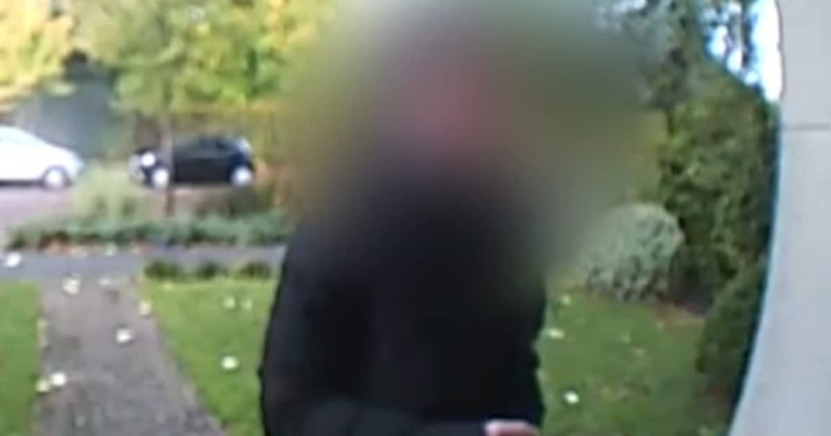 ‘Sander de Jong’ haalt sieraden op bij 77-jarige vrouw uit Gilze en laat haar geld overmaken; verdac