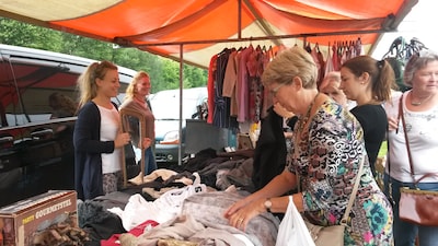 Vlooienmarkt bij NAC-stadion in Breda telt 250 kramen
