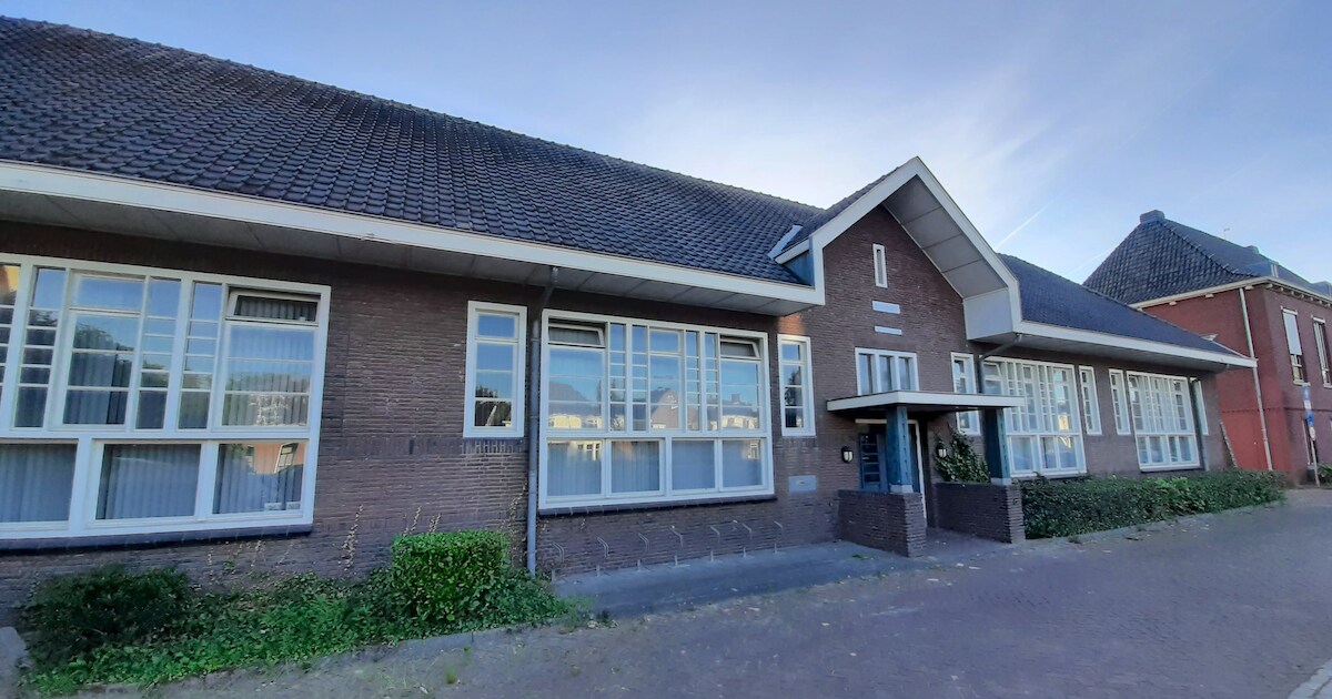 Gemeente Heeze-Leende koopt pand vroegere Rafaëlschool voor half miljoen euro