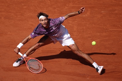 LIVE Roland Garros | Cobolli toont veerkracht en pakt set, Z