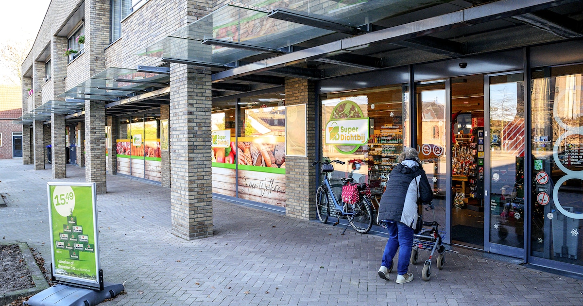 Supermarktbaas Marcel trekt het niet meer: drie concurrerende supermarkten drukken zijn levenswerk w