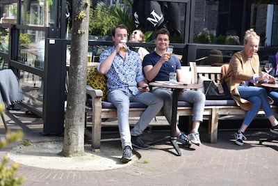 Zoveel betaal je voor een rondje op een Bredaas terras