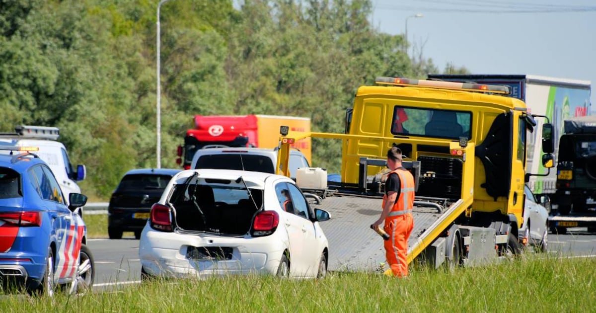 Drie voertuigen botsen op A58 bij Rilland