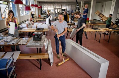 Na maanden verbouwen heeft Oud-Charlois nieuwe thuisbasis voor kunstenaars: ‘Dag en nacht gewerkt’