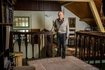 John heeft een neus voor historische details: ‘De plavuizen zouden naar de stort gaan, maar die wilde ik hebben’