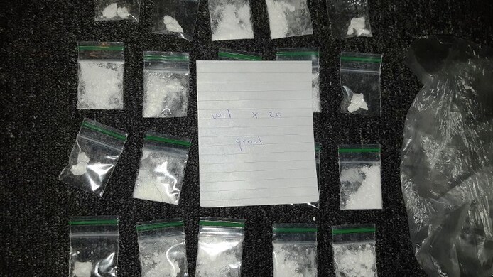 Een deel van de drugs die in een pand in Gorinchem werd aangetroffen.