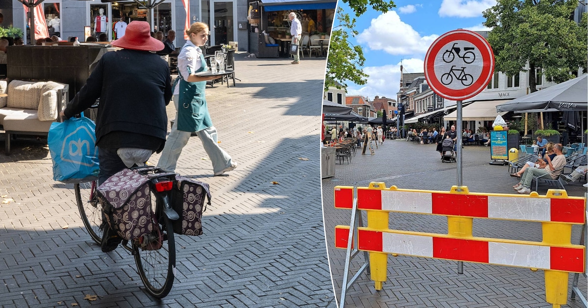 Fietsen op de Markt in Oosterhout is nu verboden: ‘Het is vooral een hele lelijke oplossing, die hek