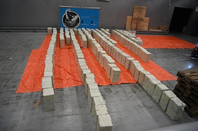 Bejaarde man (72) uit Chaam speelde rol bij invoer cocaïne, was grootste drugsvangst ooit in de Amst