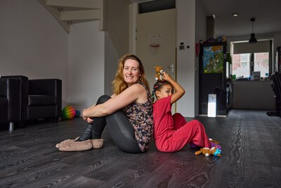 Rotterdamse Nina leeft al anderhalf jaar zonder verwarming door kapotte klep: ‘Ik trek extra truien aan’