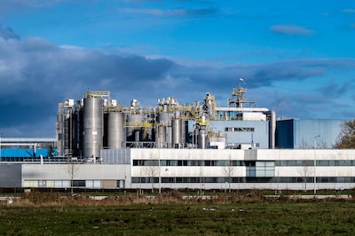 Eerst een half miljoen, nu dreigt boete van 2,5 miljoen: Sabic verder in het nauw om PFAS-lozingen
