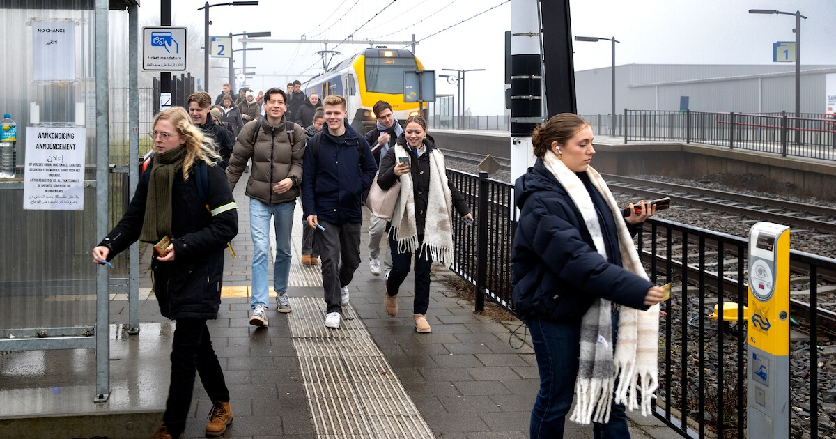 Den Haag moet over de brug komen en beveiliging NS-station betalen: ‘Anders rijdt trein Maarheeze vo