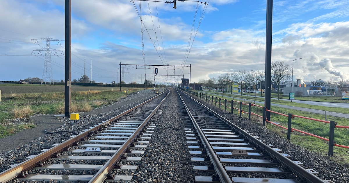 Geen intercity's tussen Goes en Middelburg door aanrijding op het spoor