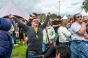 Bastian gaat helemaal los op K3.