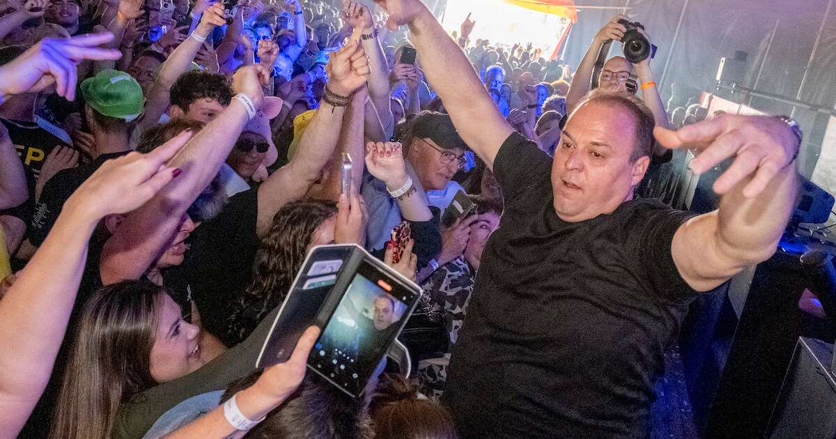 Frans Bauer sluit Hrieps in zijn hart: 'Je ziet het festival groeien, maar de Zeeuwse gemoedelijkhei