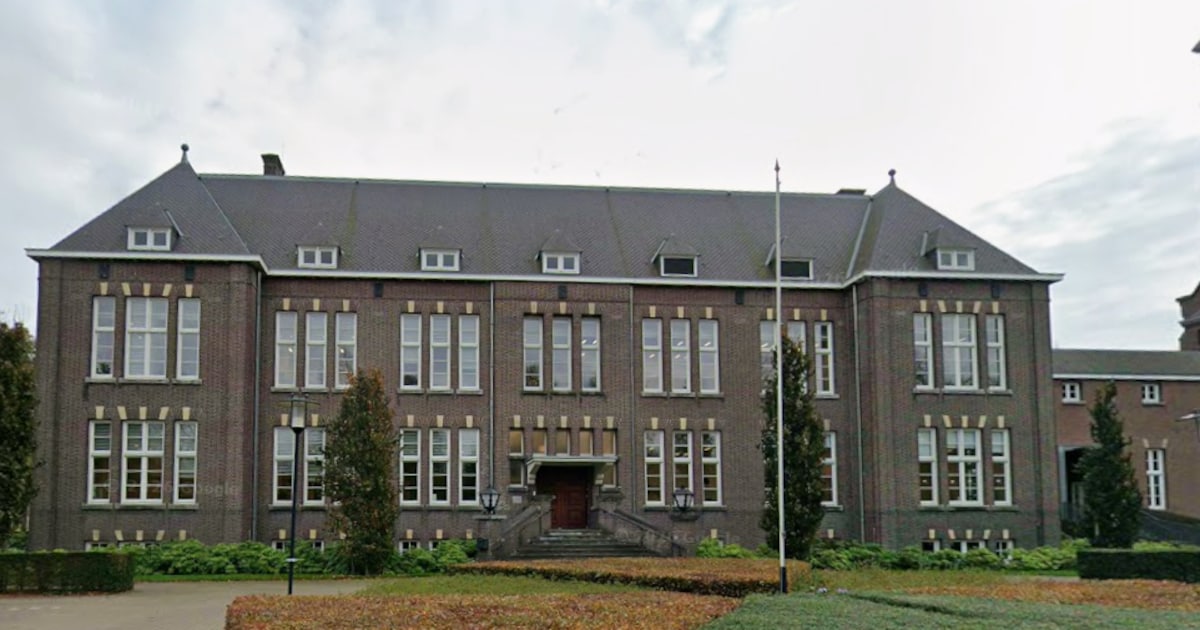 Heemkundekring toont maquette van Heeze, Leende en Sterksel tijdens Open Monumentendag