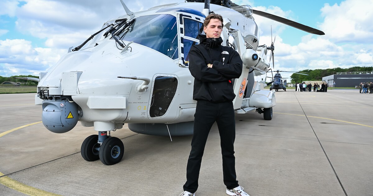 Ambassadeur van de vrijheid met helikopters vertrokken naar festivals ...