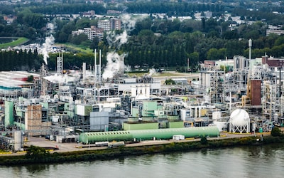 Grootste PFAS-bedrijven breiden productie uit door grote vraag naar AI