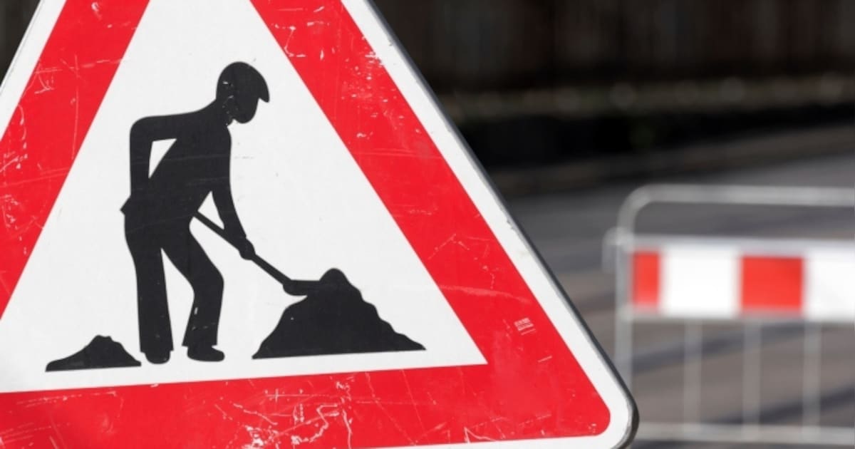Viaduct over A27 bij Werkendam nacht afgesloten voor onderhoud