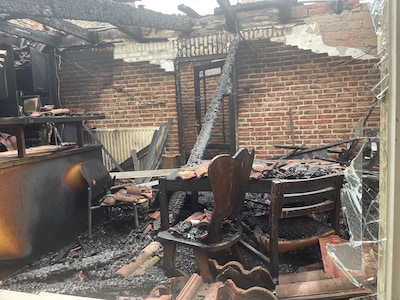 Na actie tegen krakers vliegt woning in Oud Gastel in brand: ‘We voelen ons niet veilig’