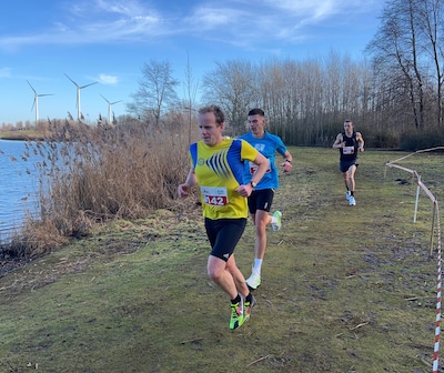 Mangnus kroont zich tot winnaar Crosscompetitie, Sint Nicolaas en Van den Berge snelste in Greveling
