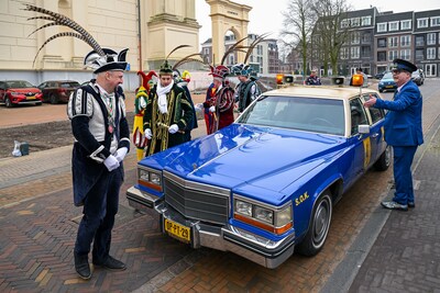 Verbroederingsbal in Oudenbosch is jaarlijkse start van carnaval: ‘We hebben dit jaar wat te vieren’
