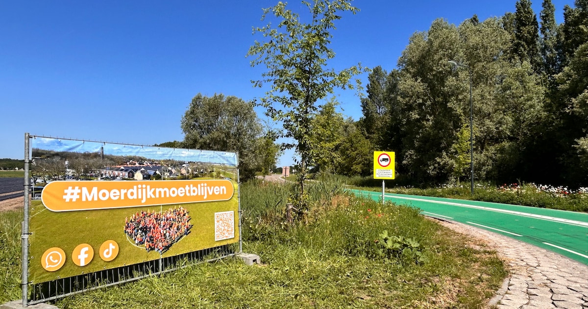 Spandoek ‘Moerdijk moet blijven’ weg gehaald; ‘kennelijk willen sommigen ons toch laten vertrekken’
