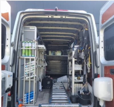 Dieven stelen voor tienduizenden euro’s aan gereedschap uit werkbussen in Etten-Leur