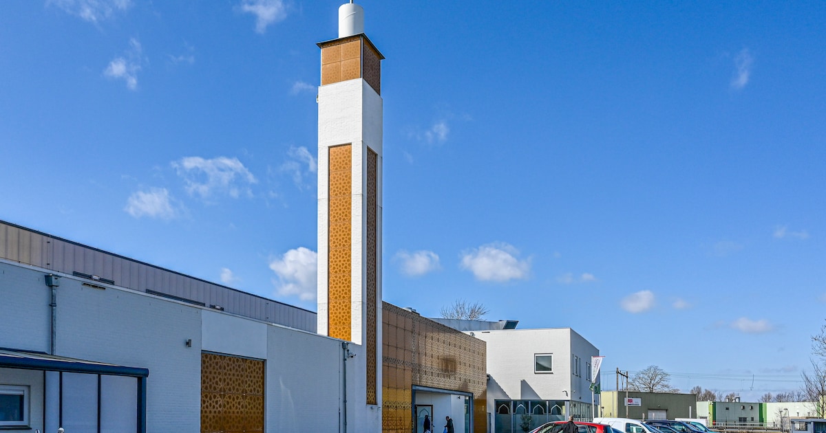 Extra cameratoezicht en politiesurveillance bij Bergse El Feth-moskee