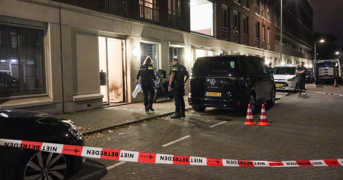Explosie bij woning in Marnixstraat Rotterdam, gezin ongedeerd