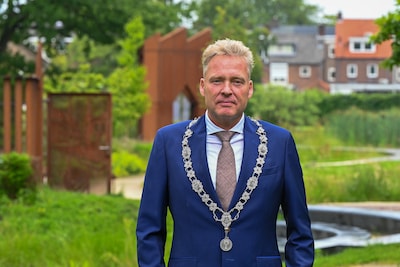 Burgemeester over ophef om niet-bestaand azc-plan Wouw: ‘Doet me pijn dat er onnodig onrust ontstaat