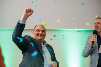 Opluchting bij Danny Dingemans: zijn partij VVD is de grootste in Moerdijk; coalitievorming met ande