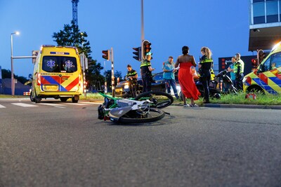 Twee gewonden na ongeluk op Vierhavensstraat in Rotterdam