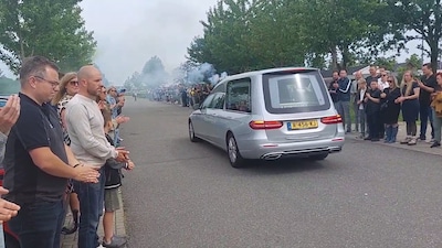 Berghem herdenkt omgebrachte Bas (47) met indrukwekkende ere