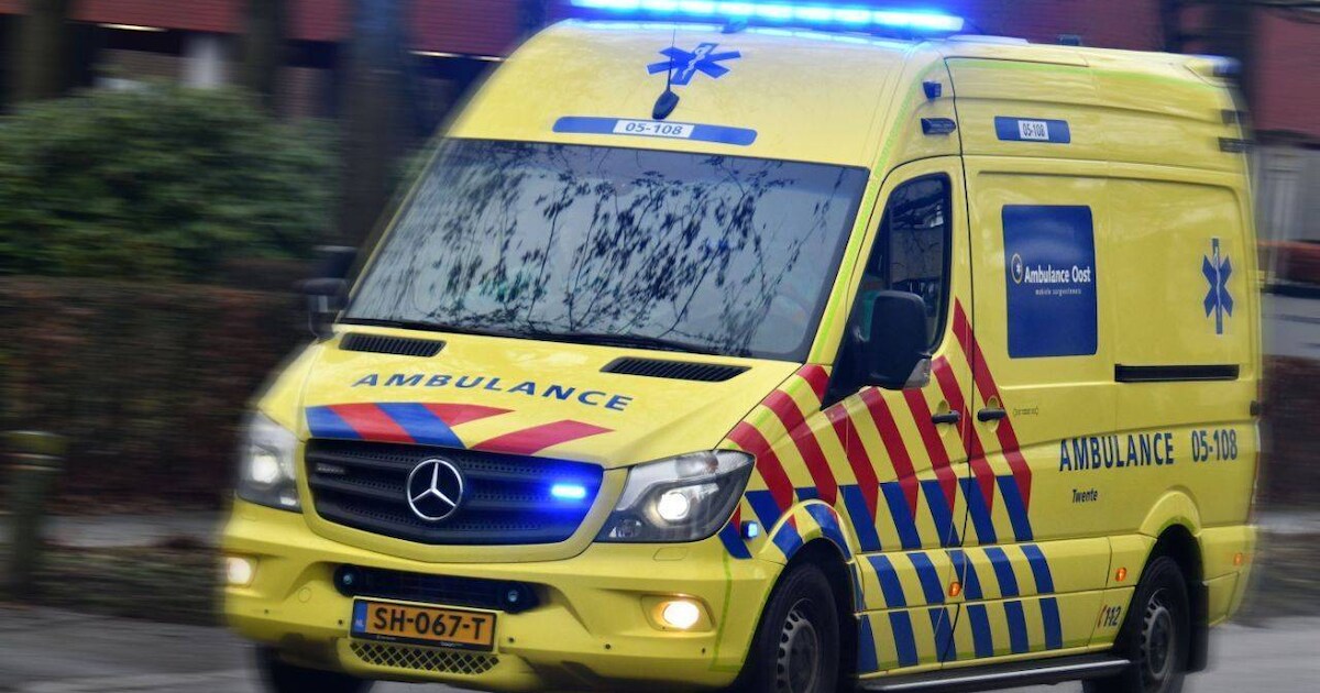 Ambulance met spoed naar Rijsbergen