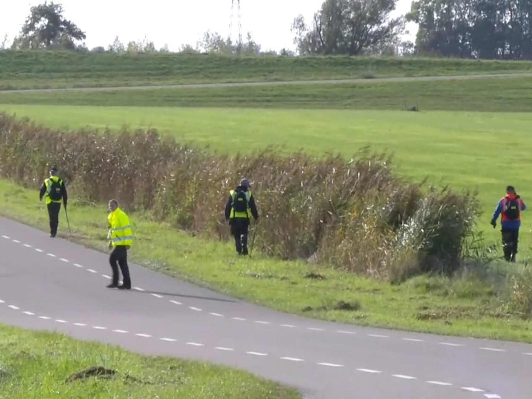Tweede dag van zoektocht naar vermiste Hebe (10) en Sanne in volle gang