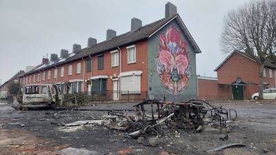 Zeven verdachten opgepakt voor geweld en vernielingen in Tuinzigt tijdens nieuwjaarsnacht: vier mind