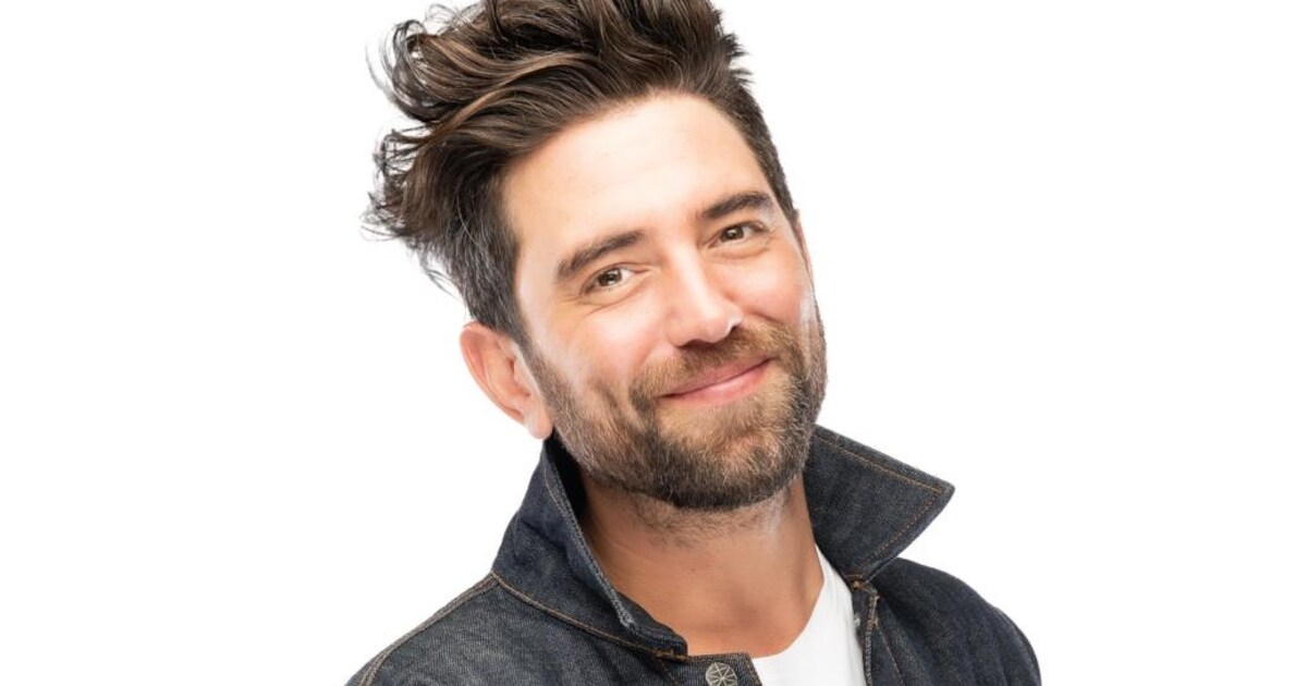 Zeeuwse zanger Danny Diëgo baalt: A-artiest John de Bever brengt dezelfde single uit als hij | Zeela