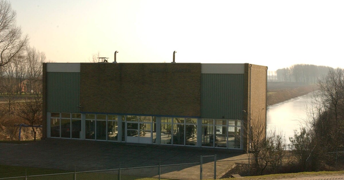 Waterschap baggert de Oude Haven bij Hengstdijk