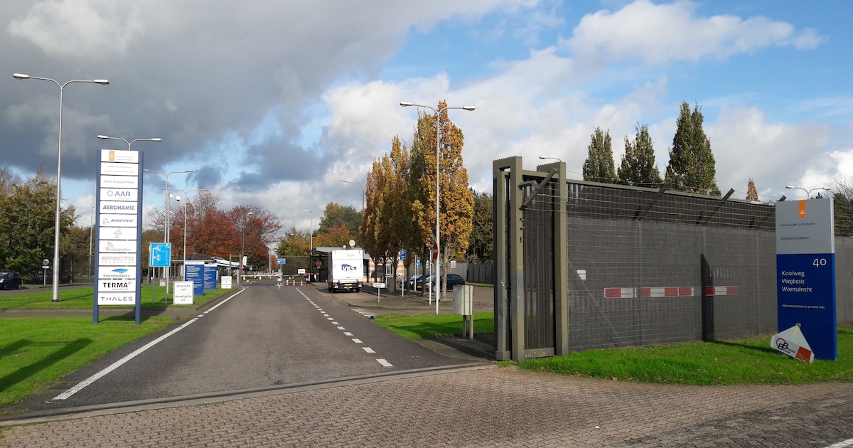 Strafrechtelijk onderzoek naar explosie van gasfles die militair verwondde bij feestje op Vliegbasis