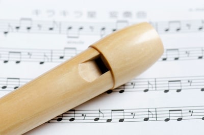Blokfluitduo Een paar apart geeft gratis zomerconcert in Gasthuiskapel Tholen